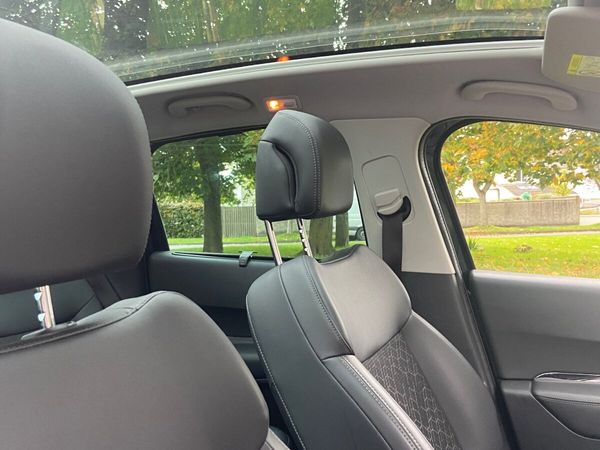 Peugeot 3008 SUV, Diesel, 2015, Blue