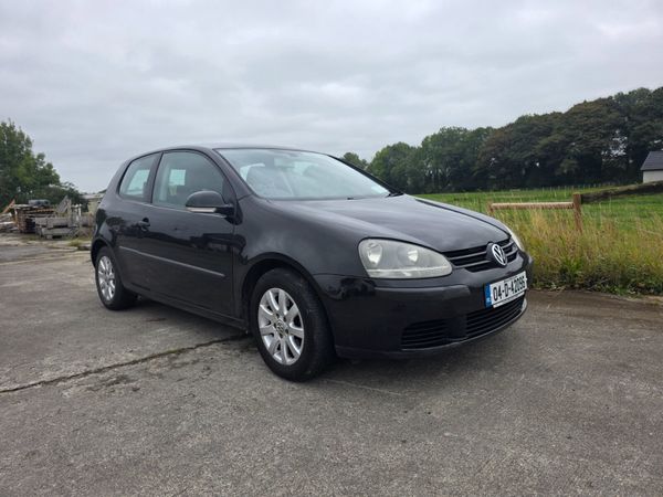 Volkswagen Golf Hatchback, Petrol, 2004, Black