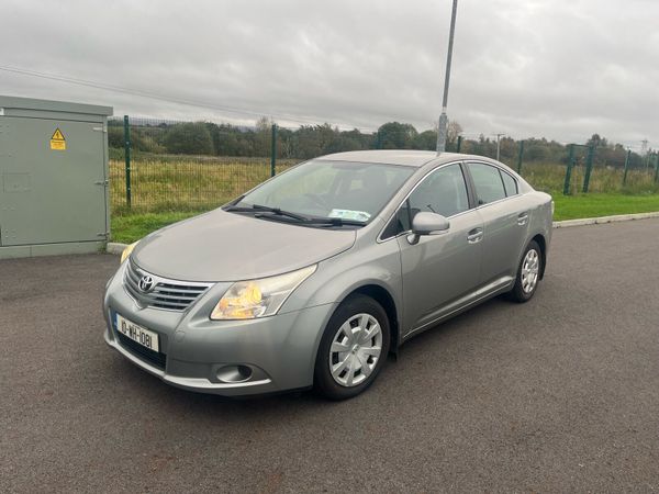 Toyota Avensis Saloon, Diesel, 2010, Grey
