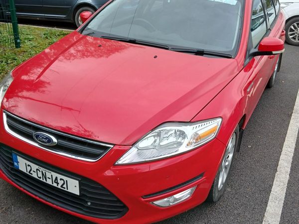 Ford Mondeo Estate, Diesel, 2012, Red