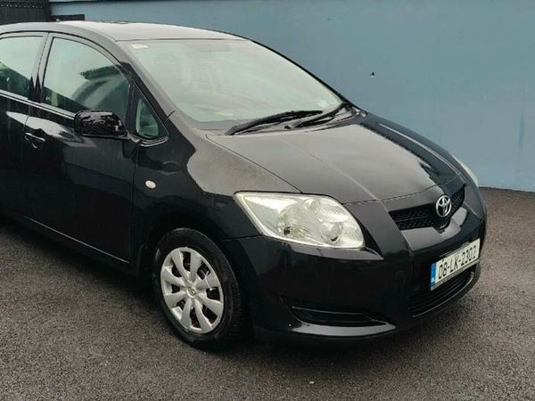 Toyota Auris Hatchback, Petrol, 2008, Black
