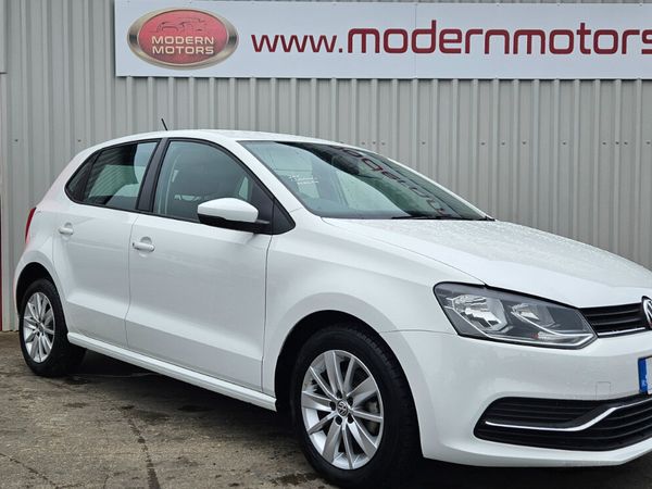 Volkswagen Polo Hatchback, Petrol, 2016, White