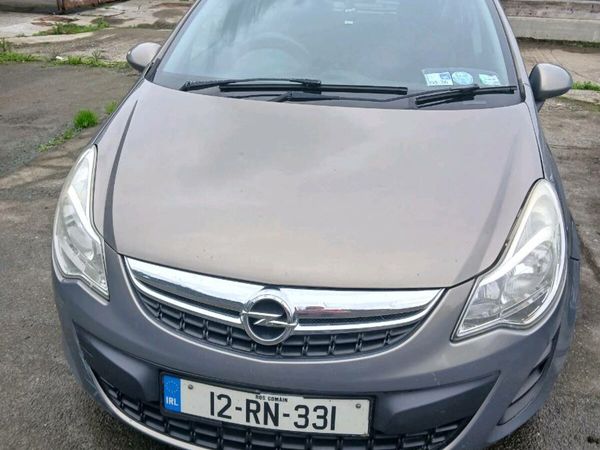 Opel Corsa Hatchback, Diesel, 2012, Brown