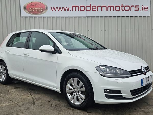 Volkswagen Golf Estate, Petrol, 2015, White