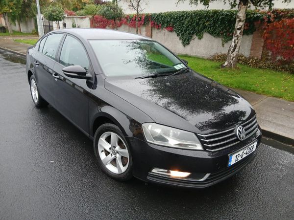 Volkswagen Passat Saloon, Diesel, 2012, Black