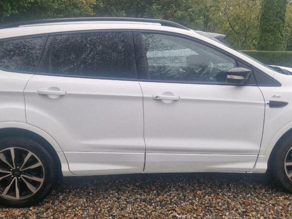 Ford Kuga SUV, Diesel, 2017, White
