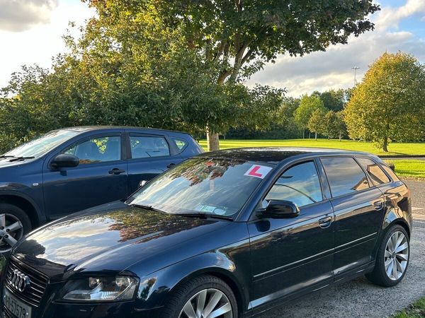 Audi A3 Hatchback, Diesel, 2011, Blue