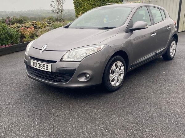 Renault Megane Hatchback, Diesel, 2011, Grey