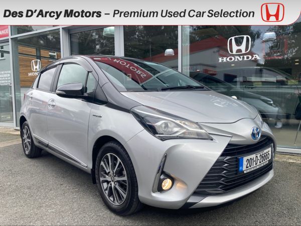 Toyota Yaris MPV, Petrol Hybrid, 2020, Grey