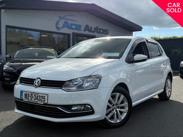 Volkswagen Polo Hatchback, Petrol, 2016, White
