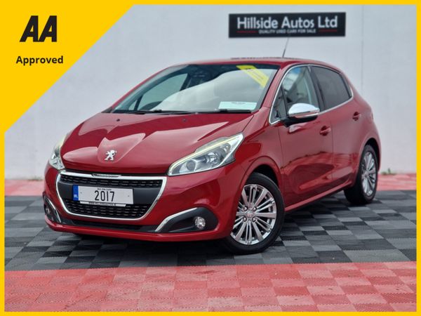 Peugeot 208 Hatchback, Petrol, 2017, Red