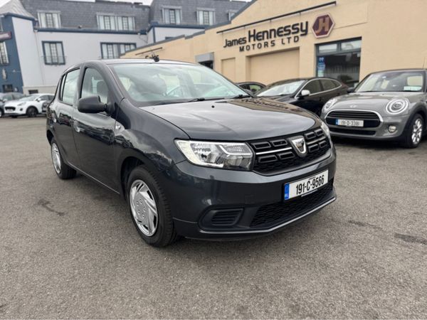 Dacia Sandero Hatchback, Petrol, 2019, Grey