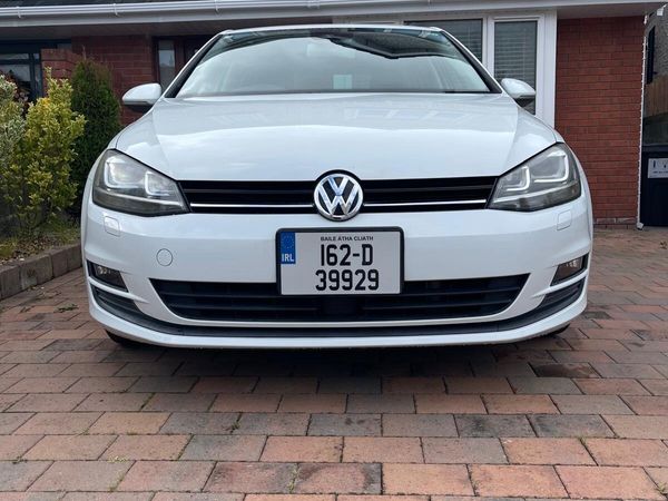 Volkswagen Golf Hatchback, Petrol, 2016, White