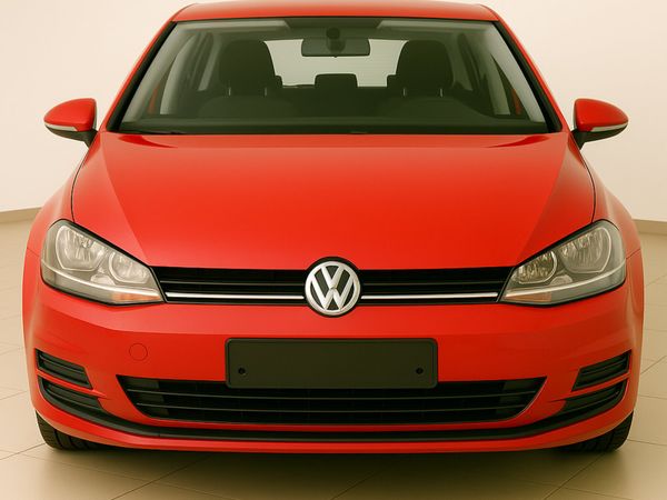 Volkswagen Golf Hatchback, Petrol, 2014, Red