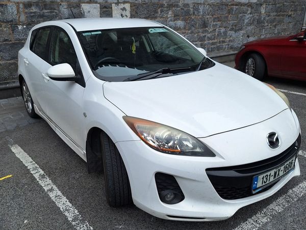 Mazda Mazda3 Hatchback, Diesel, 2013, White