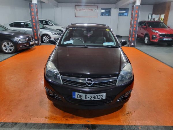 Opel Astra Hatchback, Petrol, 2008, Black