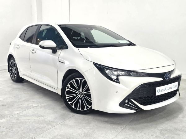 Toyota Corolla Hatchback, Petrol Hybrid, 2019, White