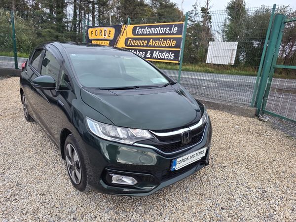 Honda Fit Hatchback, Petrol Hybrid, 2019, Green