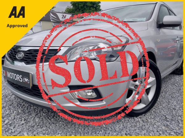 Kia Ceed MPV, Diesel, 2010, Silver