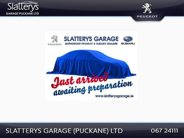Peugeot 208 Hatchback, Diesel, 2018, Red