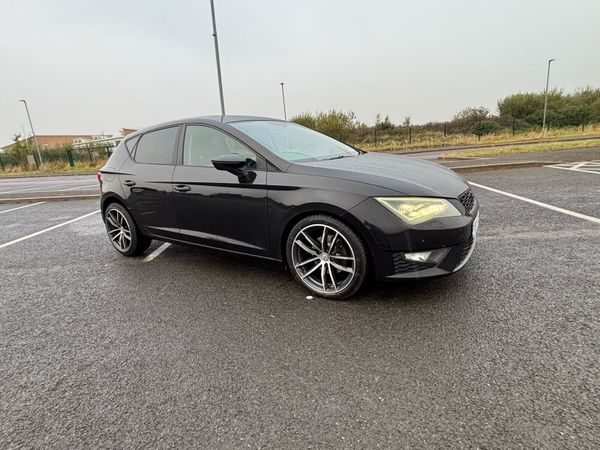 SEAT Leon Hatchback, Diesel, 2013, Black