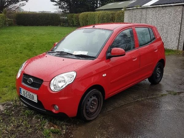 Kia Picanto Hatchback, Petrol, 2010, Red