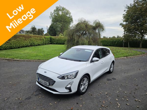 Ford Focus Hatchback, Diesel, 2021, White