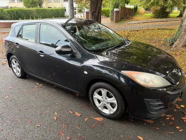 Mazda Mazda3 Hatchback, Diesel, 2010, Black