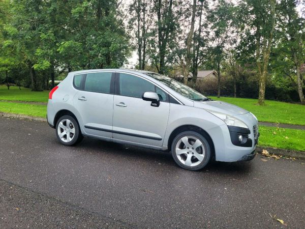 Peugeot 3008 MPV, Diesel, 2013, Grey