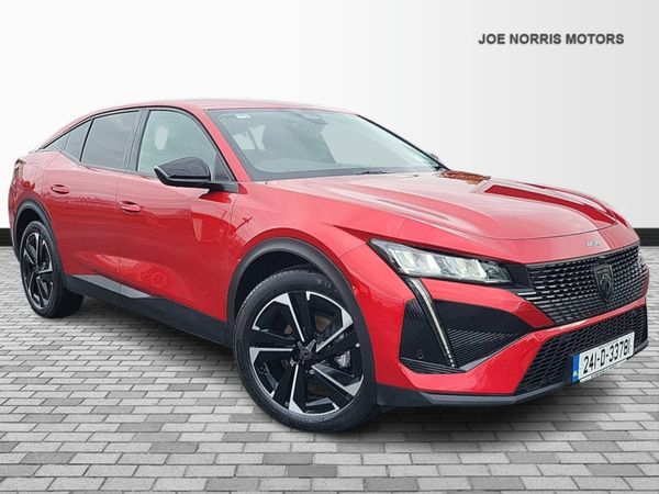Peugeot 408 Hatchback, Petrol, 2024, Red