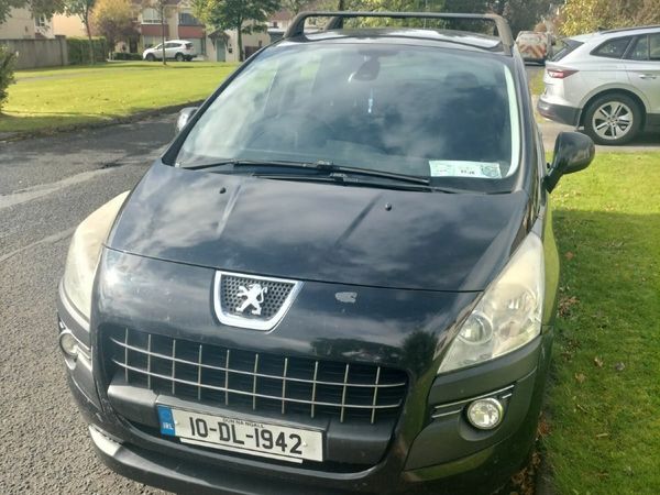 Peugeot 3008 MPV, Diesel, 2010, Black