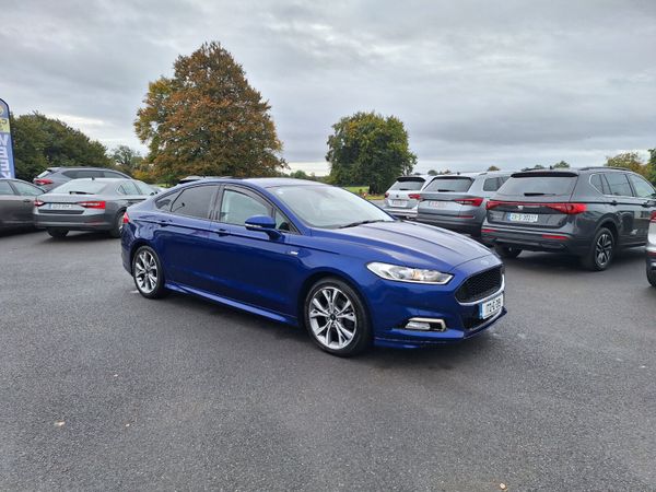 Ford Mondeo Hatchback, Diesel, 2017, Blue