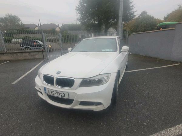 BMW 3-Series Saloon, Diesel, 2011, White
