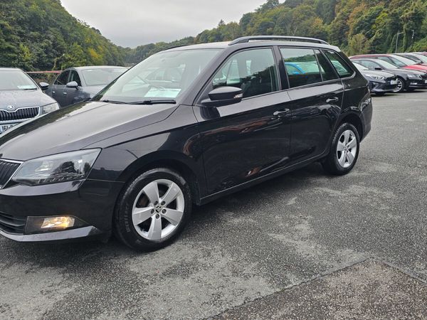 Skoda Fabia Estate, Petrol, 2018, Black