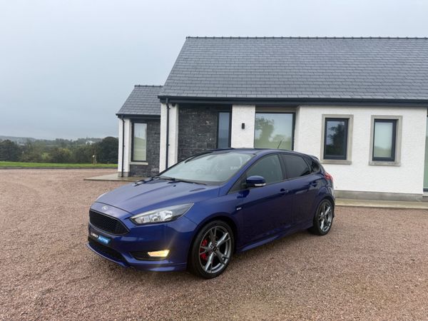 Ford Focus Hatchback, Diesel, 2018, Blue