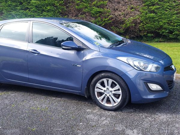 Hyundai i30 Hatchback, Diesel, 2014, Blue