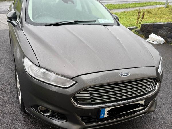 Ford Mondeo Hatchback, Diesel, 2018, Grey
