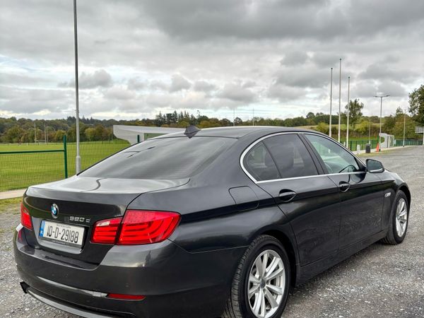 BMW 5-Series Saloon, Diesel, 2010, Grey