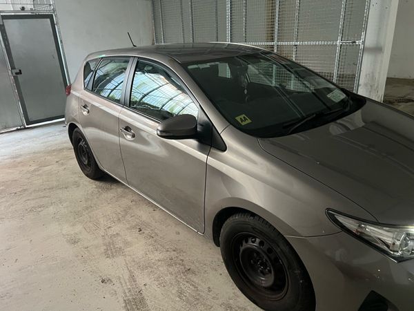 Toyota Auris MPV, Petrol, 2013, Bronze