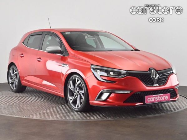 Renault Megane Hatchback, Petrol, 2017, Red