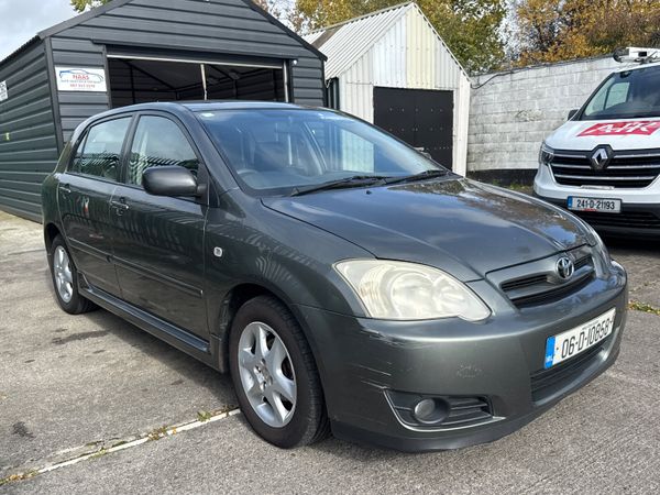 Toyota Corolla Hatchback, Petrol, 2006, Grey