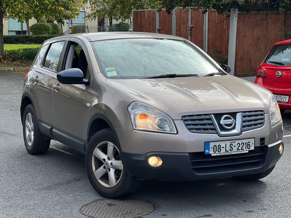 Nissan Qashqai Hatchback, Petrol, 2008, Brown