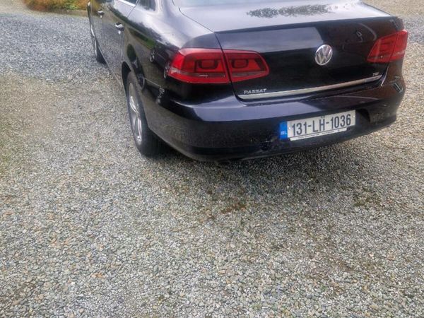 Volkswagen Passat Saloon, Diesel, 2013, Black