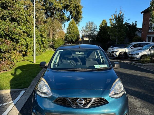 Nissan Micra Hatchback, Petrol, 2015, Blue