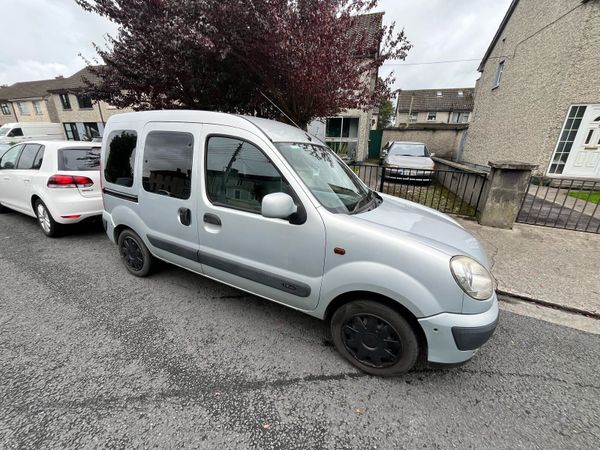 Renault Kangoo MPV, Petrol, 2004, Silver