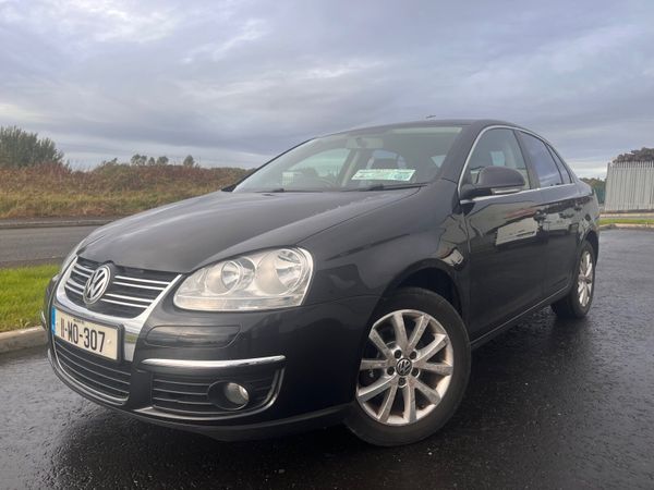Volkswagen Jetta Saloon, Diesel, 2011, Black