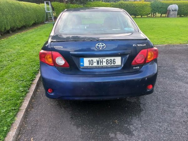 Toyota Corolla Saloon, Diesel, 2010, Blue