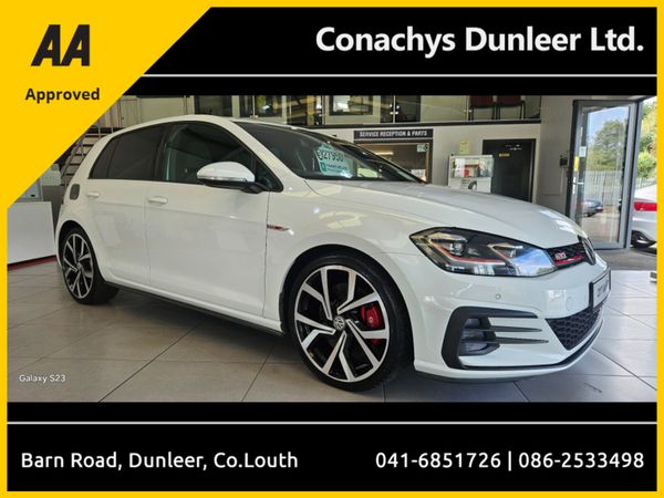 Volkswagen Golf Hatchback, Petrol, 2017, White