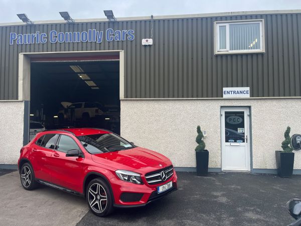 Mercedes-Benz GLA SUV, Diesel, 2017, Red