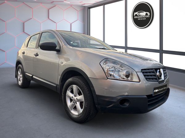 Nissan Qashqai Hatchback, Petrol, 2008, Silver